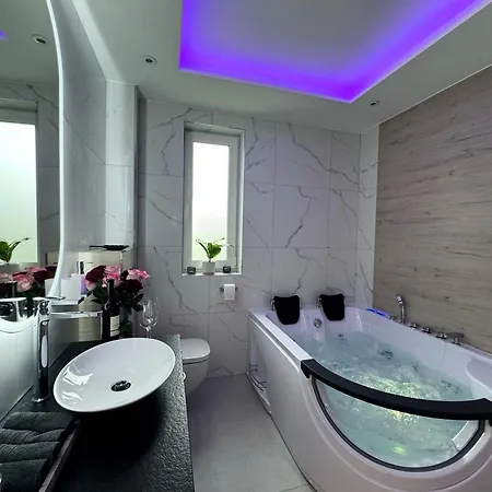 Z Wanna Z Hydromasazem *